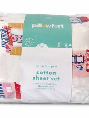 Pillowfort Patisserie Pets Cotton Sheet Set - White with Multicolor Print